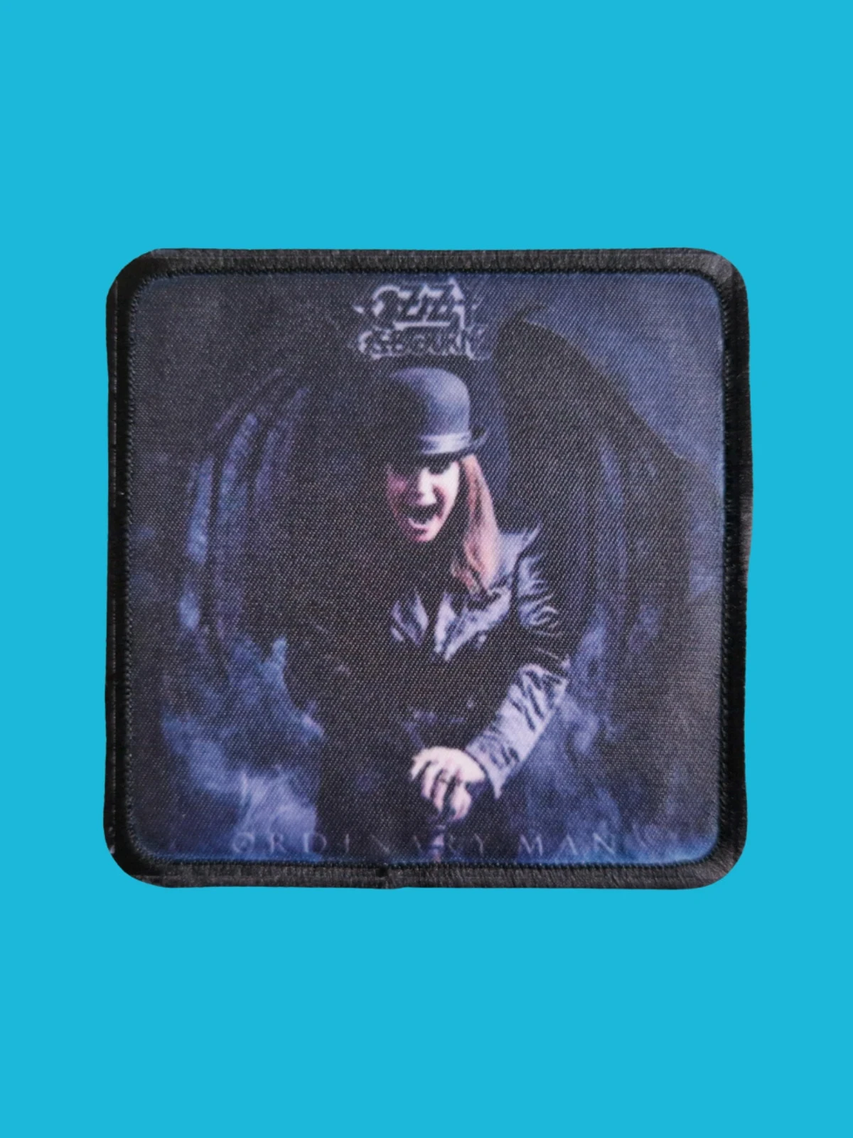 Patch Ozzy Osbourne - Ordinary Man - Imprimé - Carré de 7,5 x 7,5 centimètres
